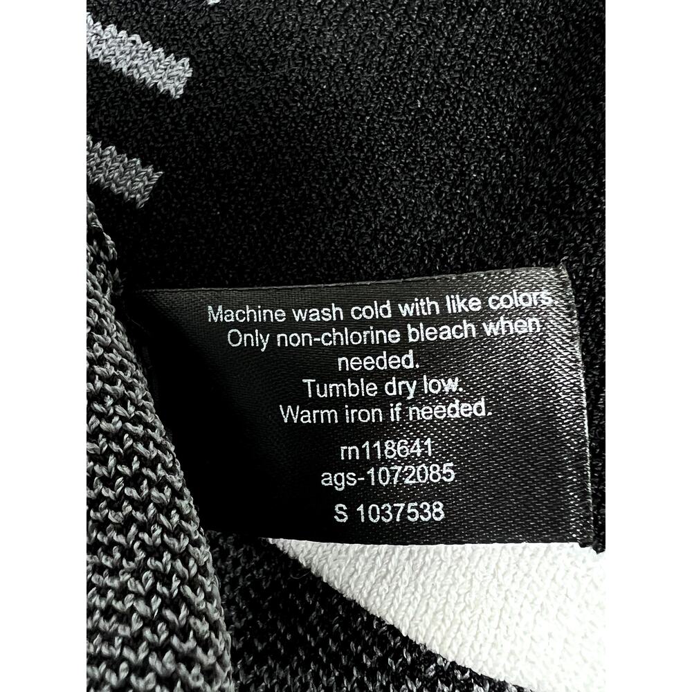 Lane Bryant Long Sleeve Colorblock Pullover Knit Sweater Lightweight Black Gray - Picture 9 of 9